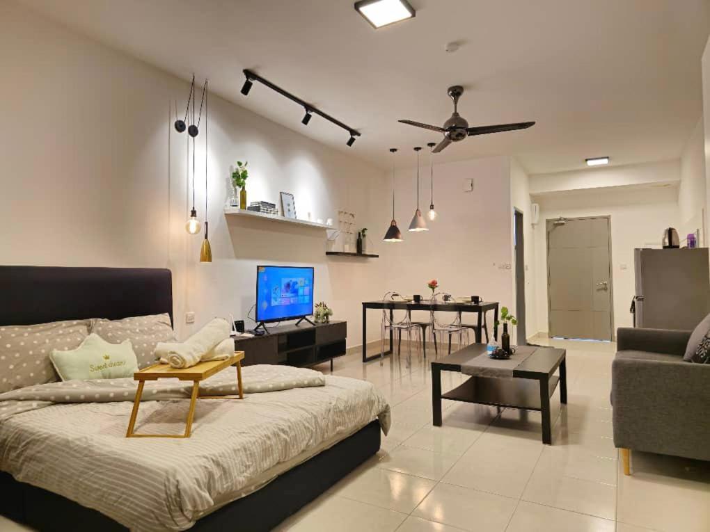 Tiara Imperio Studio 舒适和温暖环境适合情侣享受家的感觉 Kajang Exterior foto